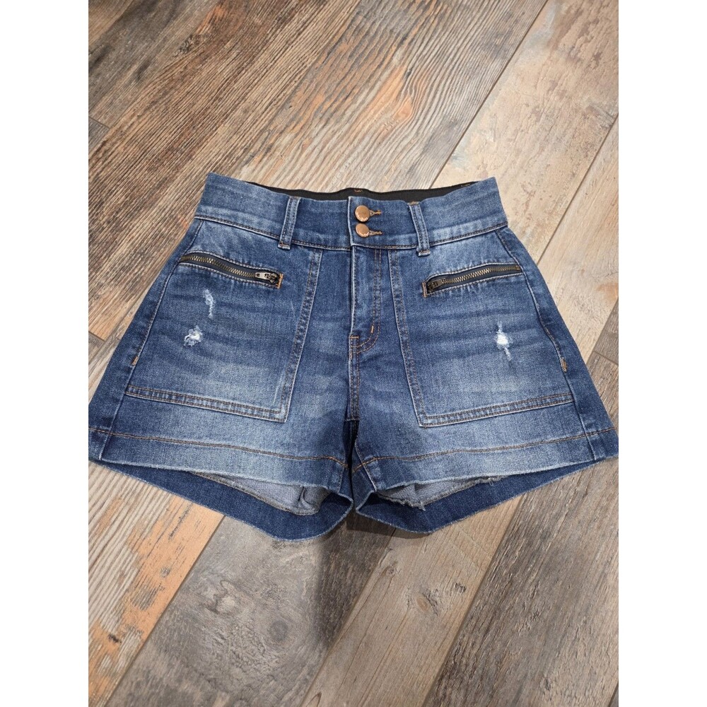 Indigo Poppy 4” Short Mid Rise NWOT Size 4 B22